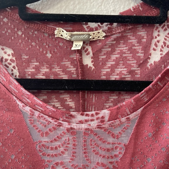 Long Open Back Tank Top - Deep Red Gimmicks - Picture 2 of 7